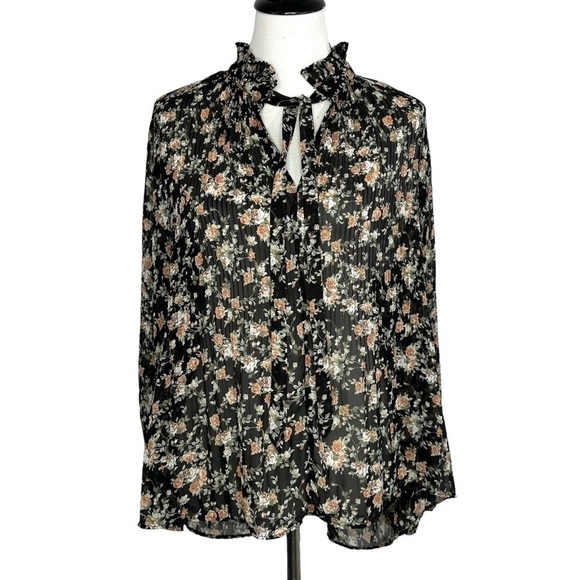 Petal & Pup Womens Floral Pleated Long Sleeve Top Sz M/L Black Semi Sheer Flowy - Picture 1 of 9